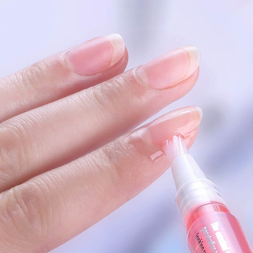 Bút Dưỡng Viền Móng