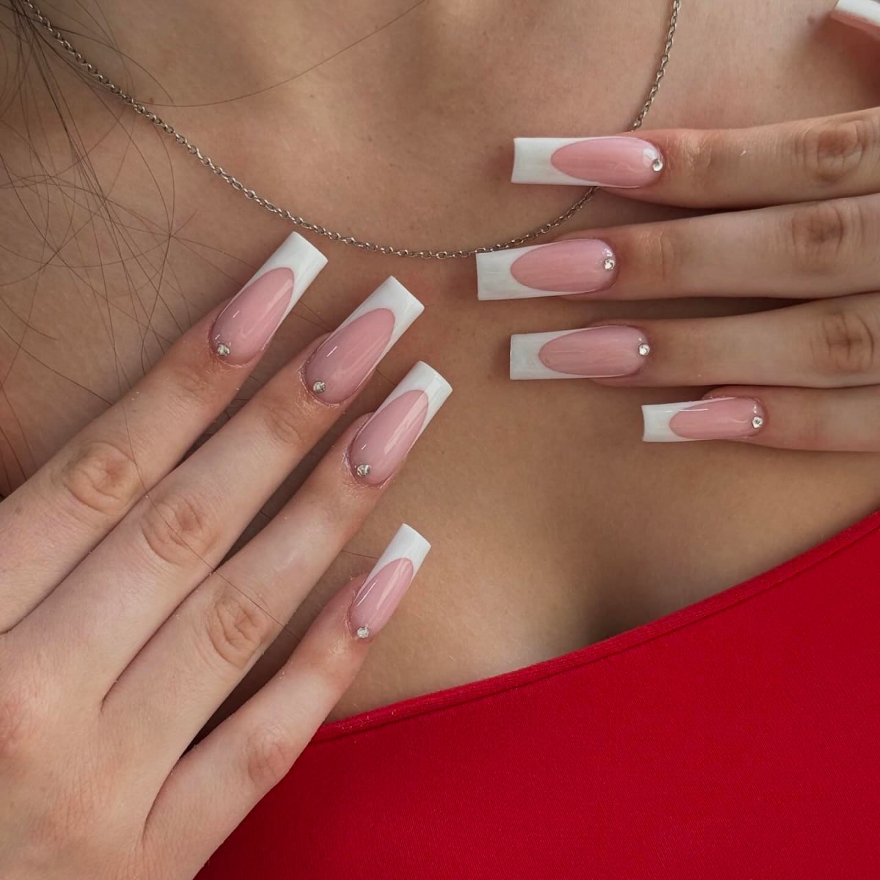 Sơn móng tay kiểu Pháp vĩnh cửu